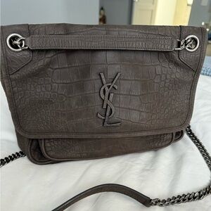 Yes Saint Laurent  Medium Brown Nikki  bag